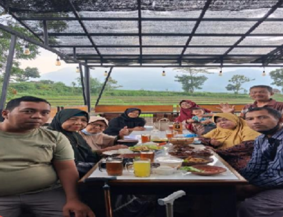 Lor Omah, Oase Desa di Kaki Gunung Penanggungan yang Menawarkan Tenang dan Rasa